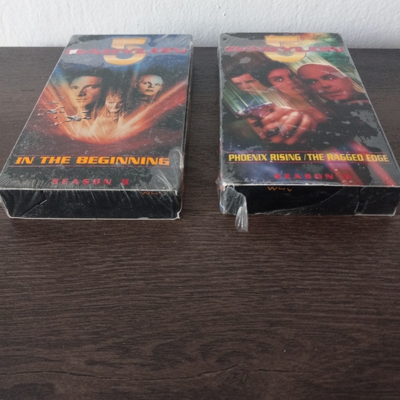 Babylon 5 Vol.1 & Vol.7 VHS Factory Sealed - Picture 5 of 7